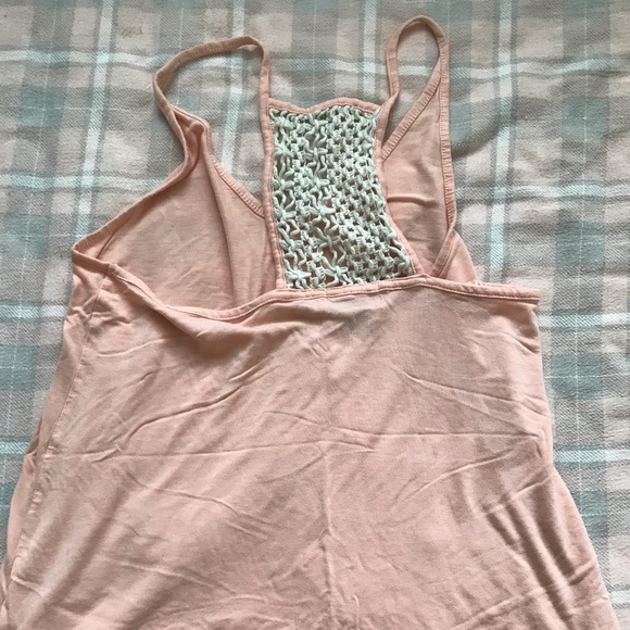 Cute Old Navy Lace Back Top - Picture 3 of 4